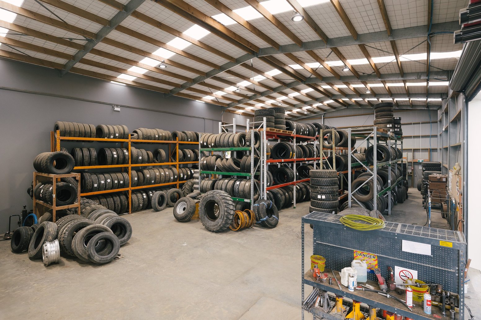 Carters Tyres-3-1